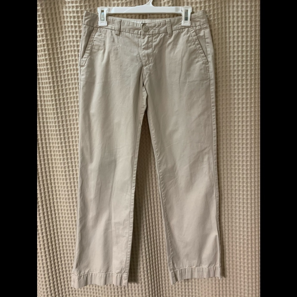 GAP khaki pant